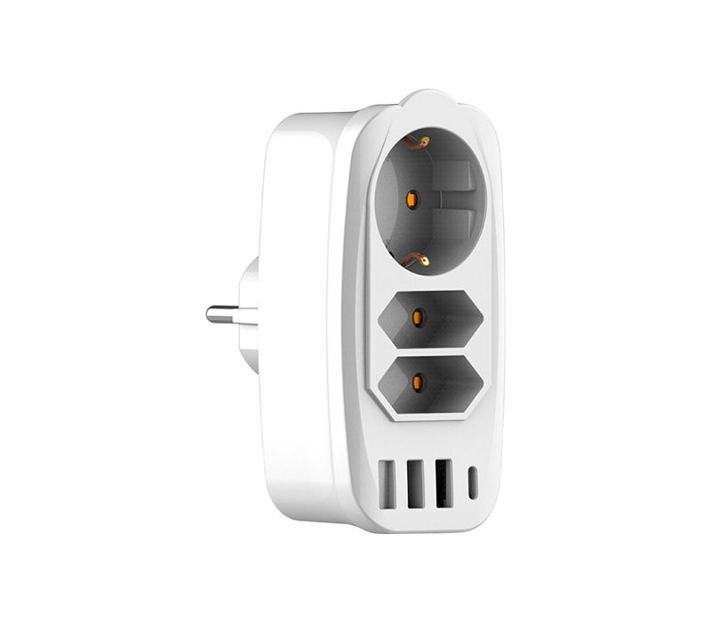 E06 Stiall chumhachta ilfheidhme plug-in ar a bhfuil 2 soicéad de Chineál C Eorpach, 1 soicéad de Chineál F Eorpach, 3 chalafort USB-A, agus 1 phort USB-C